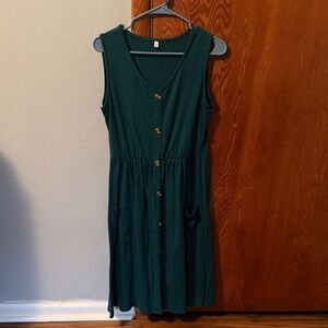 Elegant Green Sleeveless Dress